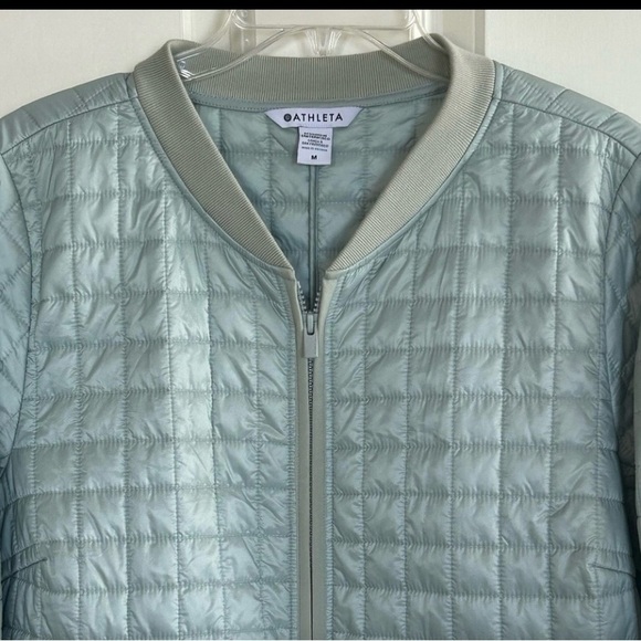 Athleta Light Green Quilted Puffer Jacket - Picture 4 of 6